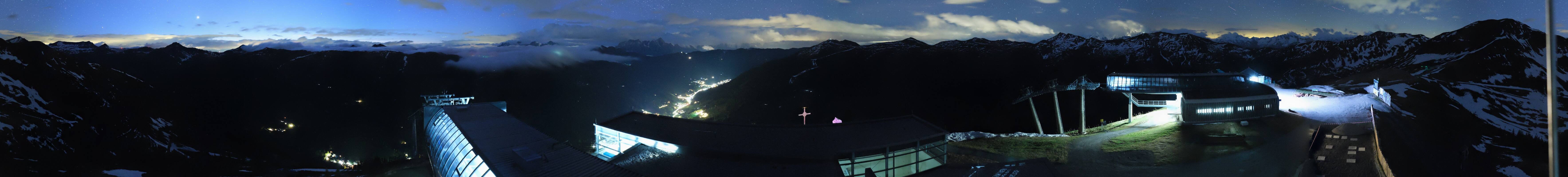Archived image Webcam Zwölferkogel near Hinterglemm