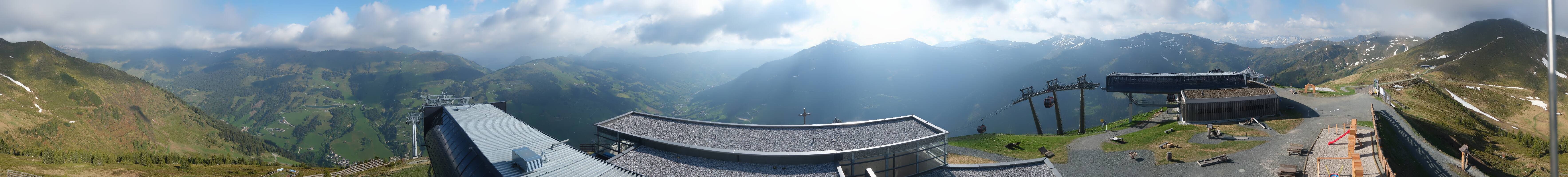 Archived image Webcam Zwölferkogel near Hinterglemm