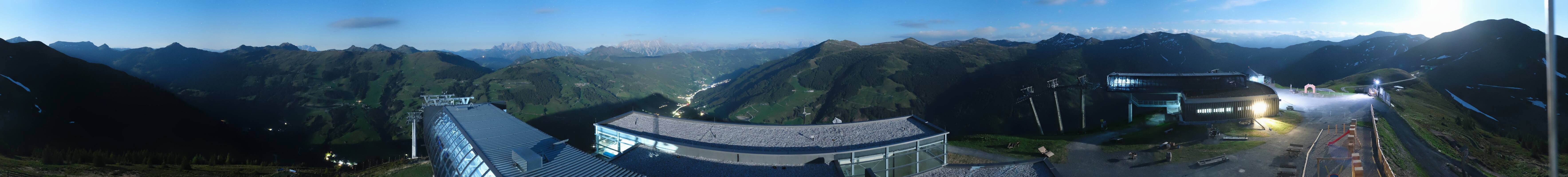 Archived image Webcam Zwölferkogel near Hinterglemm