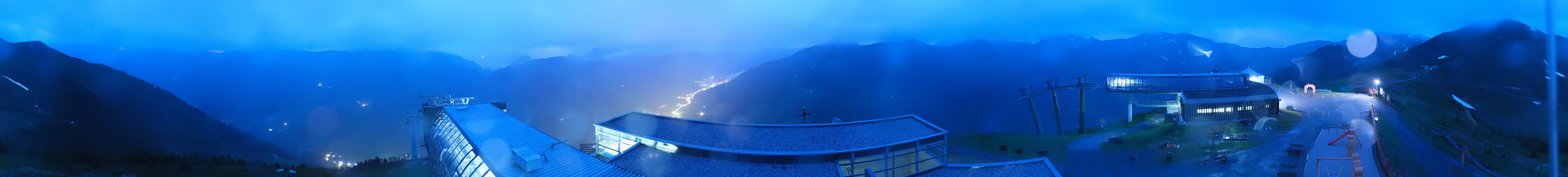 Archived image Webcam Zwölferkogel near Hinterglemm