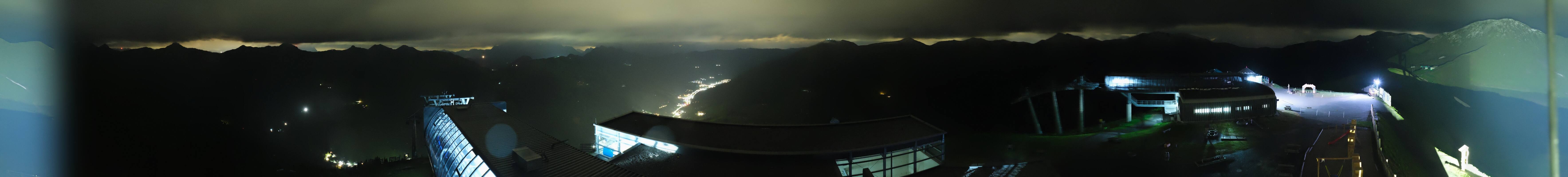 Archived image Webcam Zwölferkogel near Hinterglemm