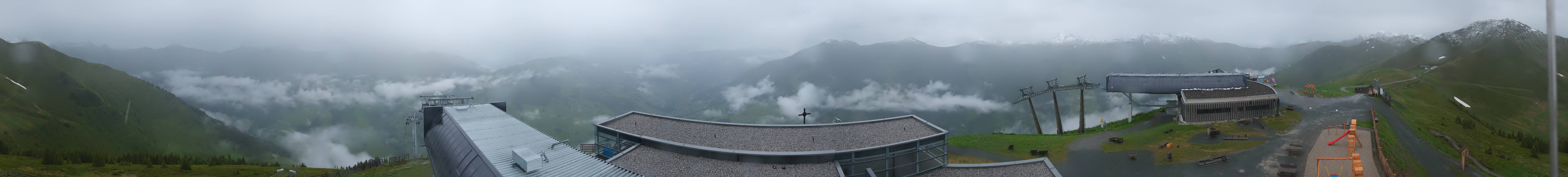 Archived image Webcam Zwölferkogel near Hinterglemm