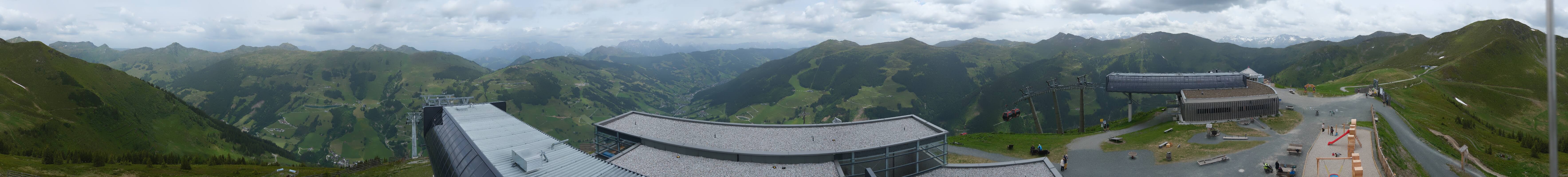 Archived image Webcam Zwölferkogel near Hinterglemm