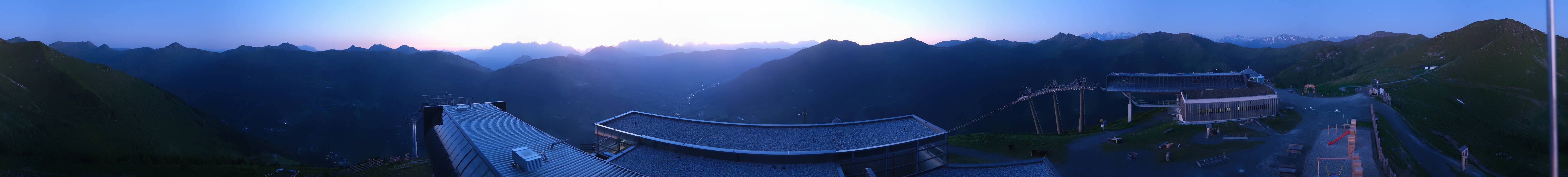 Archived image Webcam Zwölferkogel near Hinterglemm