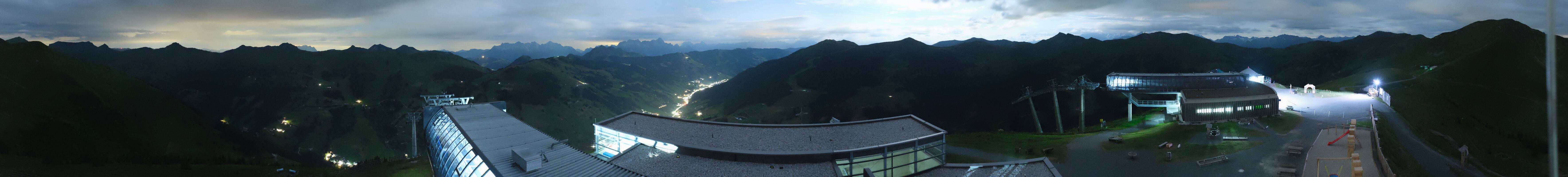 Archived image Webcam Zwölferkogel near Hinterglemm