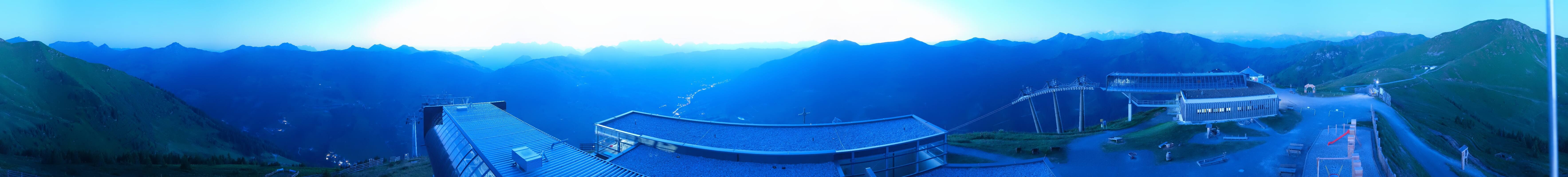 Archived image Webcam Zwölferkogel near Hinterglemm