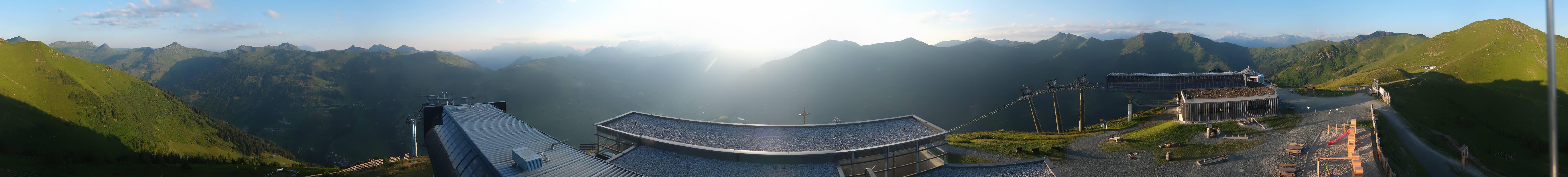 Archived image Webcam Zwölferkogel near Hinterglemm