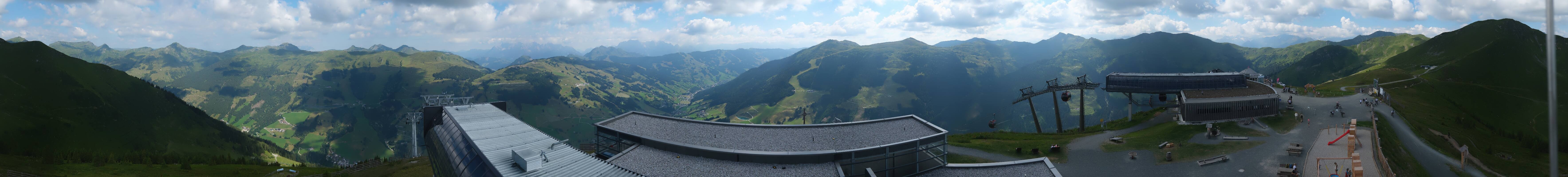 Archived image Webcam Zwölferkogel near Hinterglemm