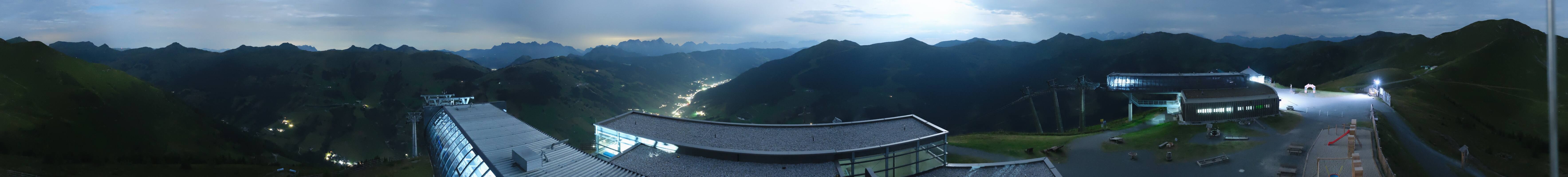 Archived image Webcam Zwölferkogel near Hinterglemm