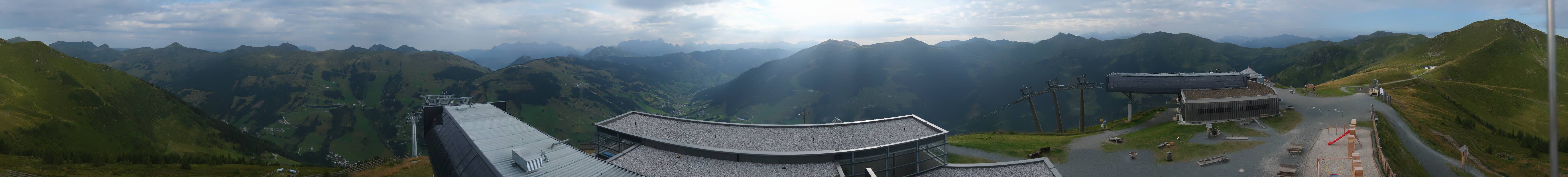 Archived image Webcam Zwölferkogel near Hinterglemm