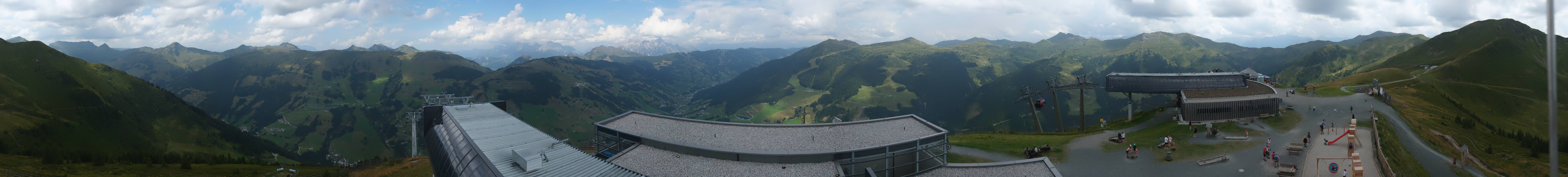 Archived image Webcam Zwölferkogel near Hinterglemm