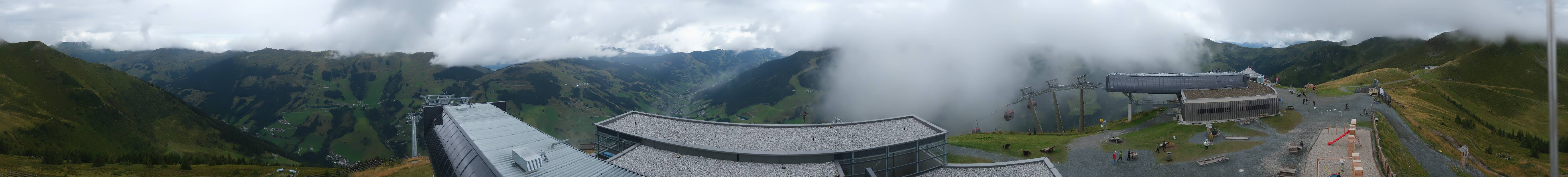 Archived image Webcam Zwölferkogel near Hinterglemm