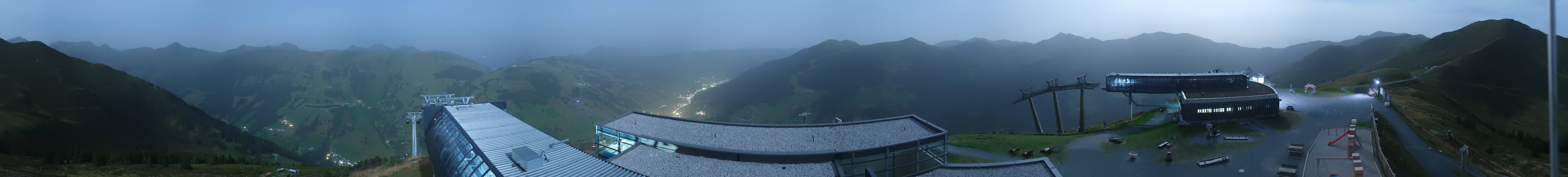 Archived image Webcam Zwölferkogel near Hinterglemm