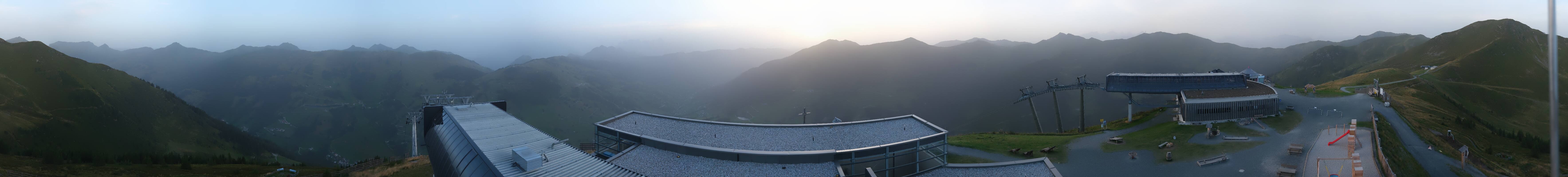 Archived image Webcam Zwölferkogel near Hinterglemm