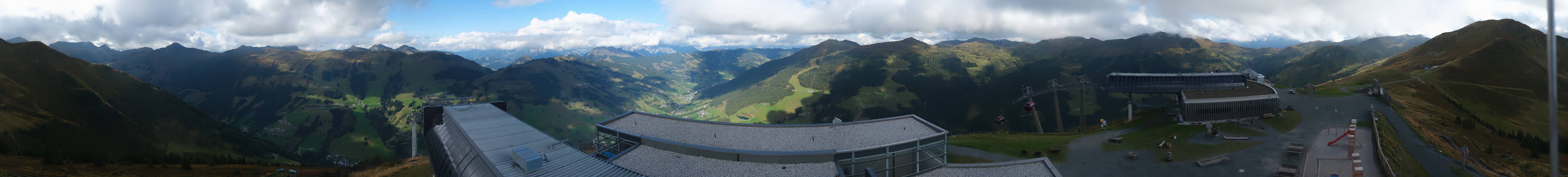 Archived image Webcam Zwölferkogel near Hinterglemm