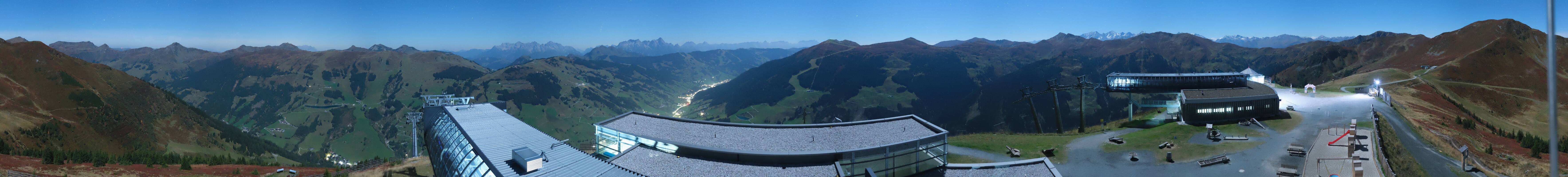 Archived image Webcam Zwölferkogel near Hinterglemm
