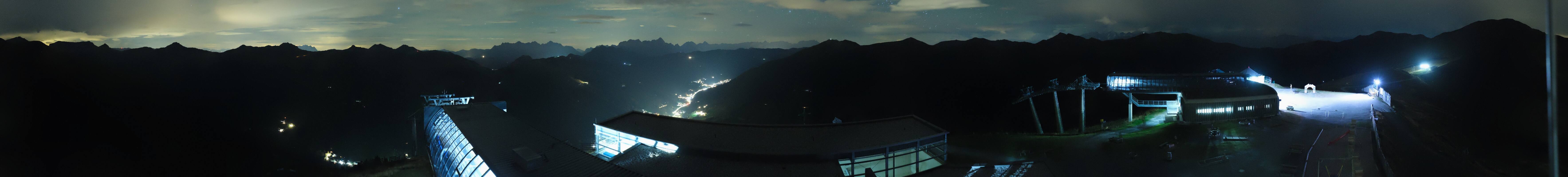 Archived image Webcam Zwölferkogel near Hinterglemm