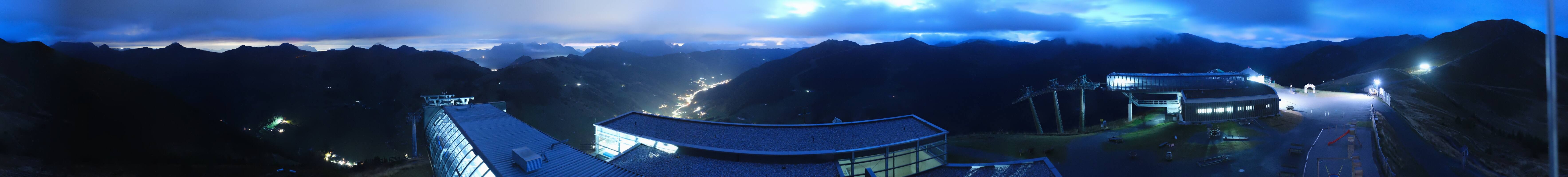 Archived image Webcam Zwölferkogel near Hinterglemm