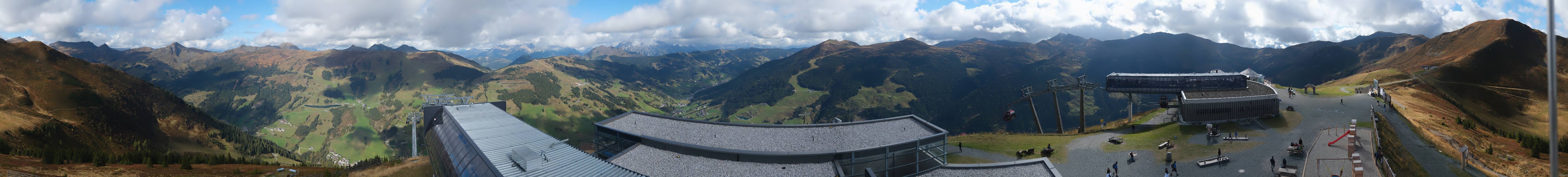 Archived image Webcam Zwölferkogel near Hinterglemm