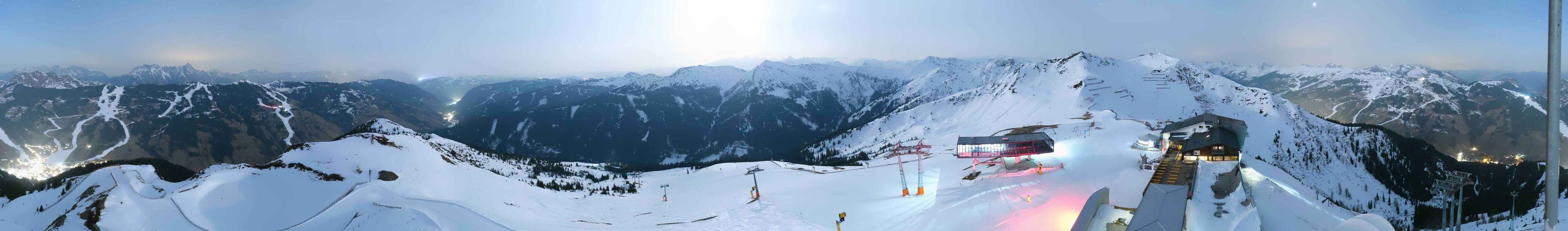 Archiv Foto Webcam Schattberg Ost bei Saalbach