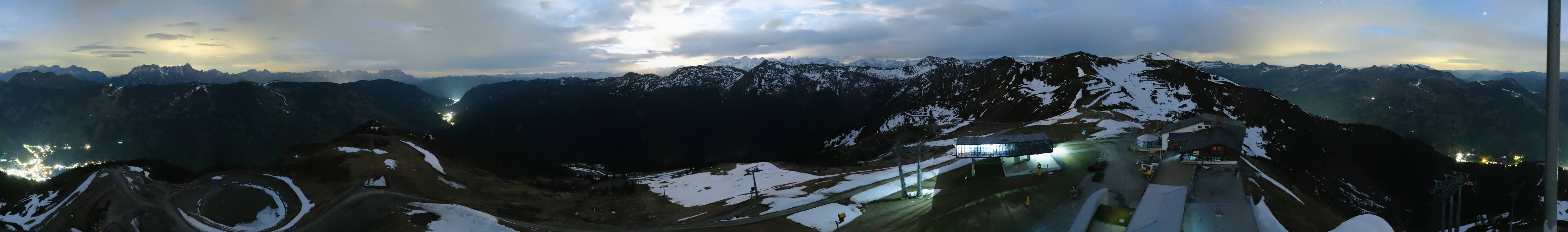 Archiv Foto Webcam Schattberg Ost bei Saalbach