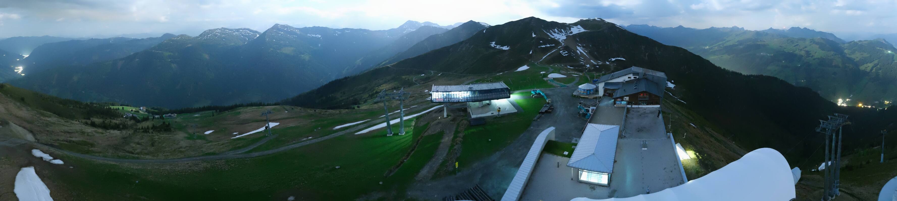 Archiv Foto Webcam Schattberg Ost bei Saalbach