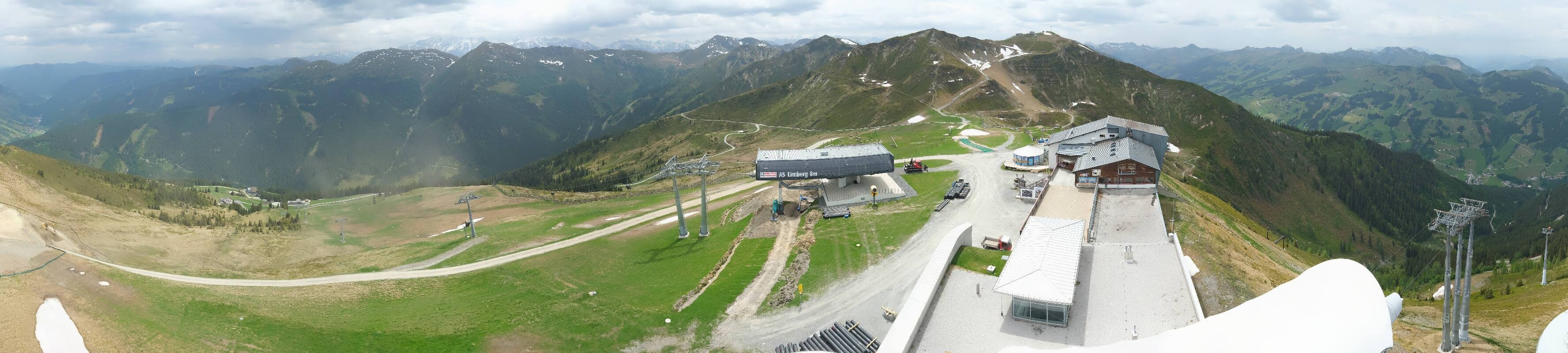 Archiv Foto Webcam Schattberg Ost bei Saalbach