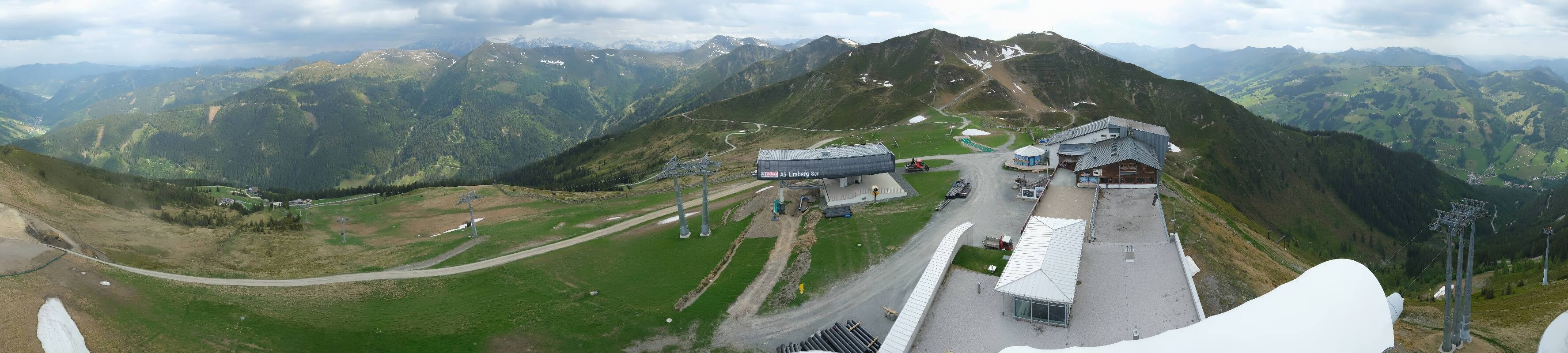 Archiv Foto Webcam Schattberg Ost bei Saalbach