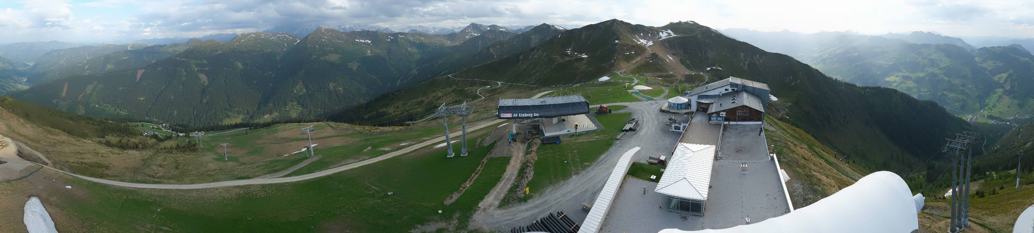 Archiv Foto Webcam Schattberg Ost bei Saalbach
