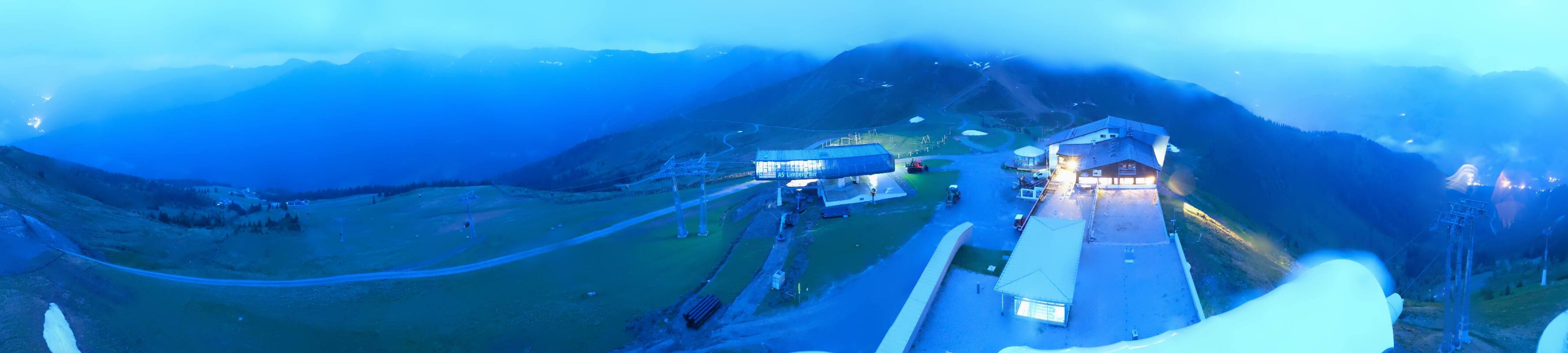 Archiv Foto Webcam Schattberg Ost bei Saalbach