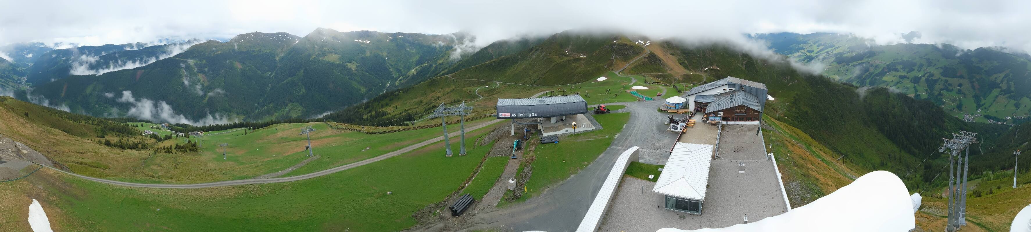 Archiv Foto Webcam Schattberg Ost bei Saalbach