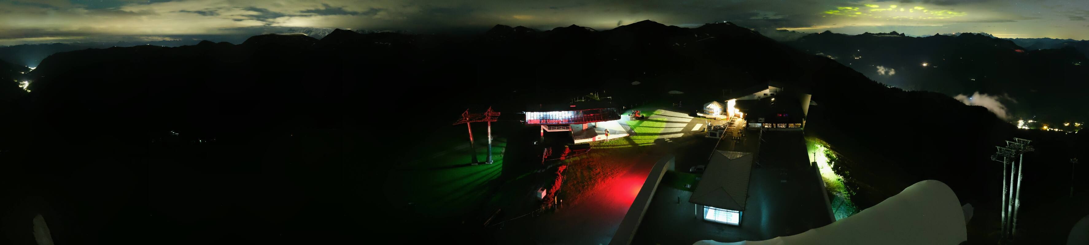 Archived image Webcam Schattberg East near Saalbach