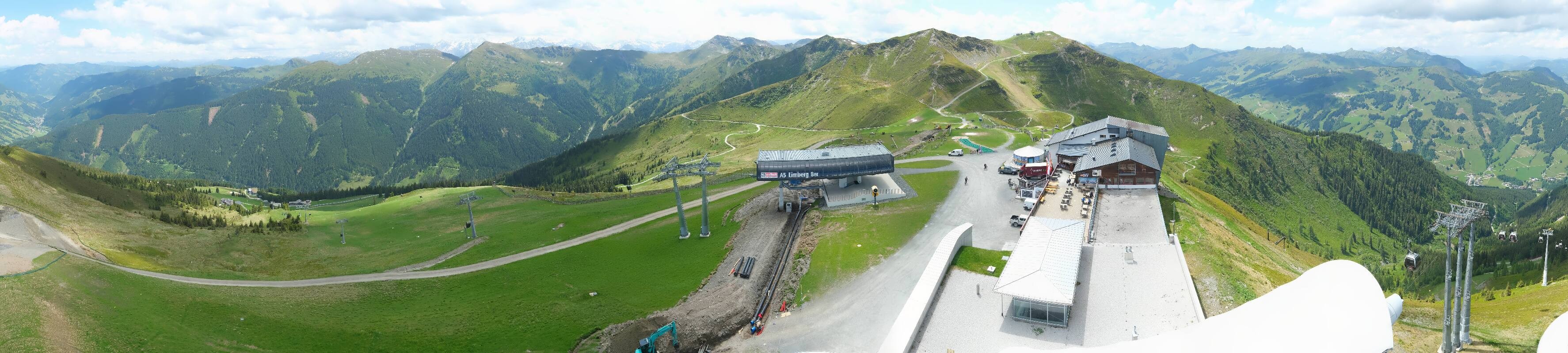Archiv Foto Webcam Schattberg Ost bei Saalbach