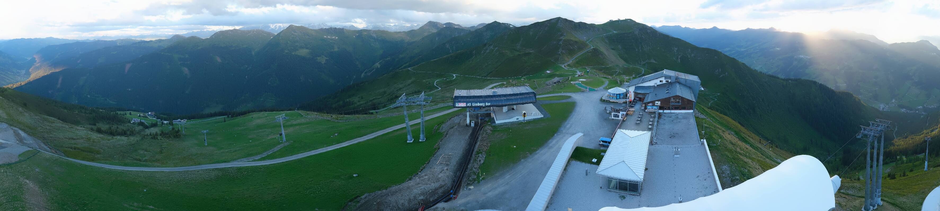 Archived image Webcam Schattberg East near Saalbach