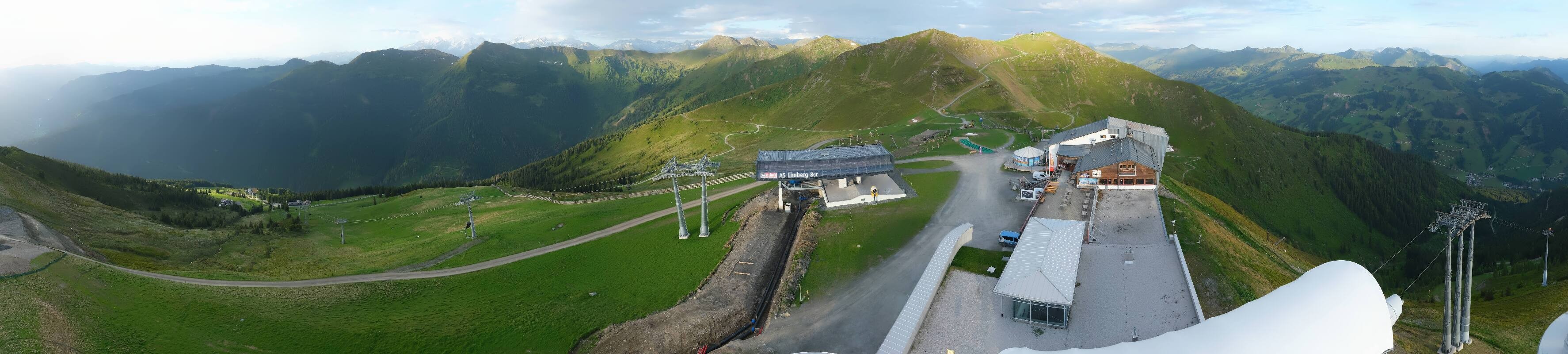 Archiv Foto Webcam Schattberg Ost bei Saalbach