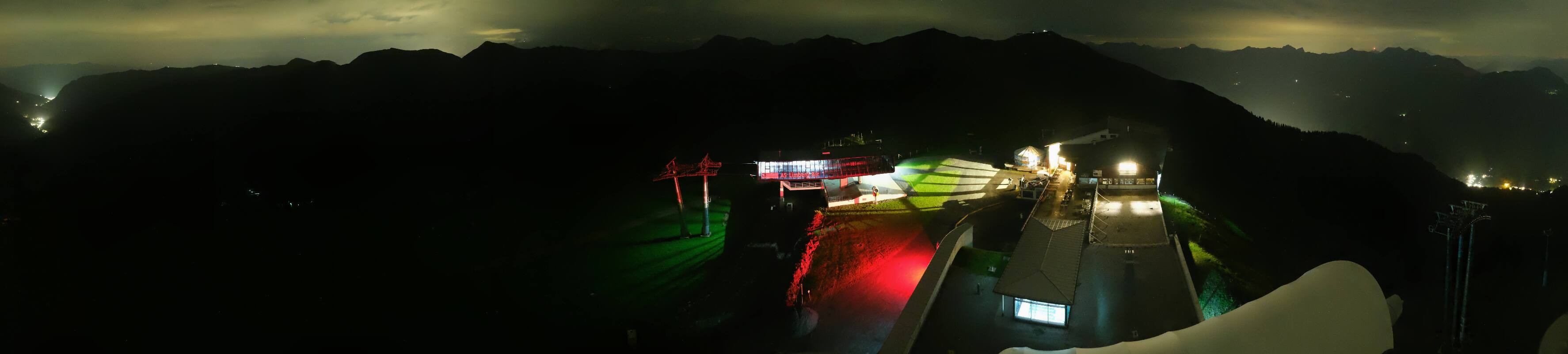 Archiv Foto Webcam Schattberg Ost bei Saalbach