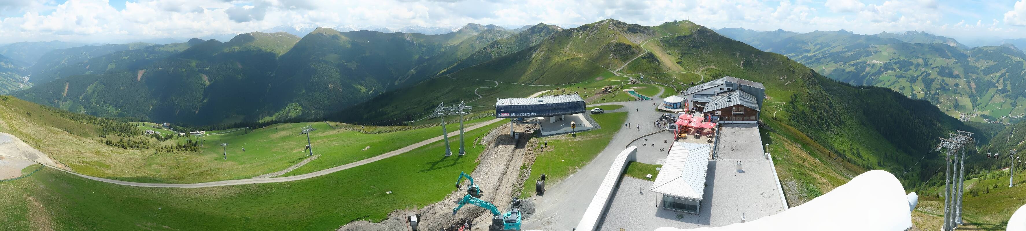 Archiv Foto Webcam Schattberg Ost bei Saalbach