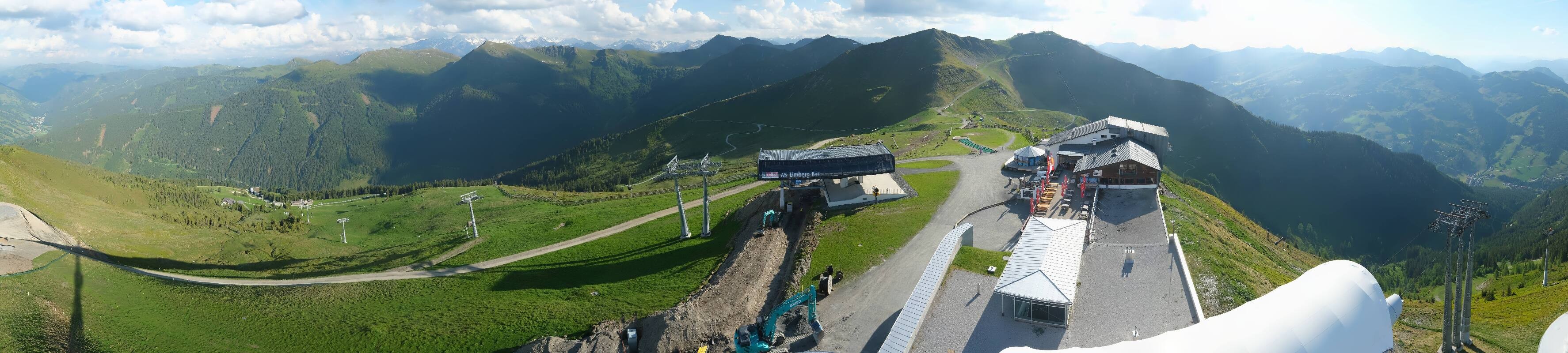 Archiv Foto Webcam Schattberg Ost bei Saalbach