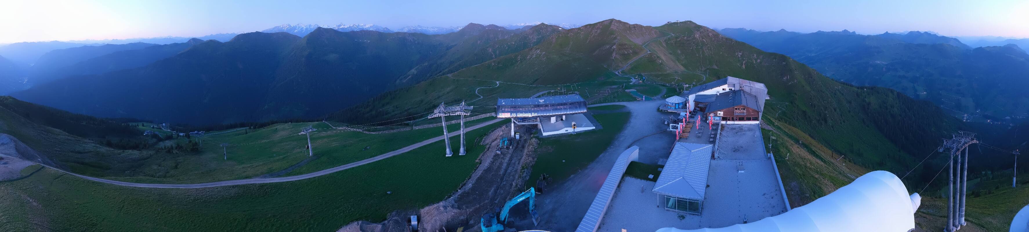 Archiv Foto Webcam Schattberg Ost bei Saalbach