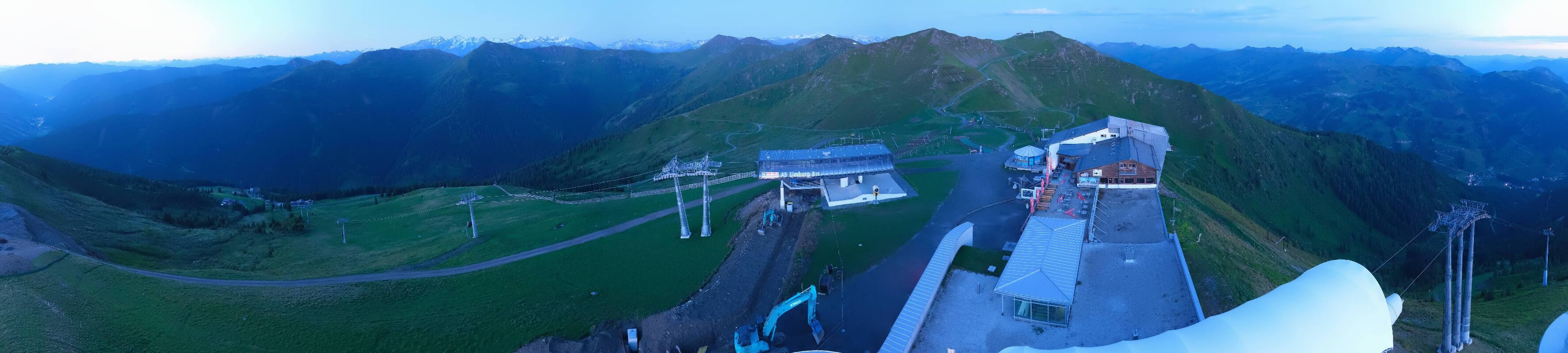 Archiv Foto Webcam Schattberg Ost bei Saalbach