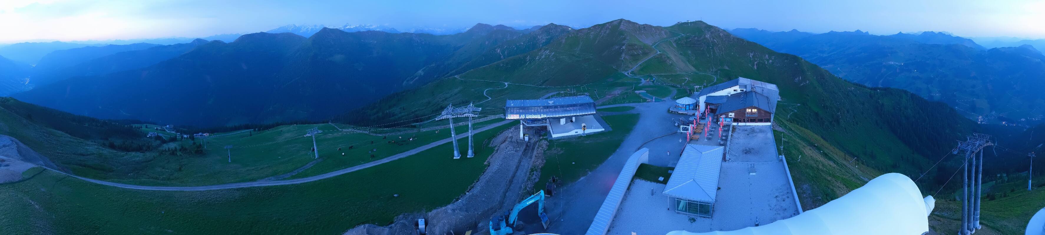 Archiv Foto Webcam Schattberg Ost bei Saalbach