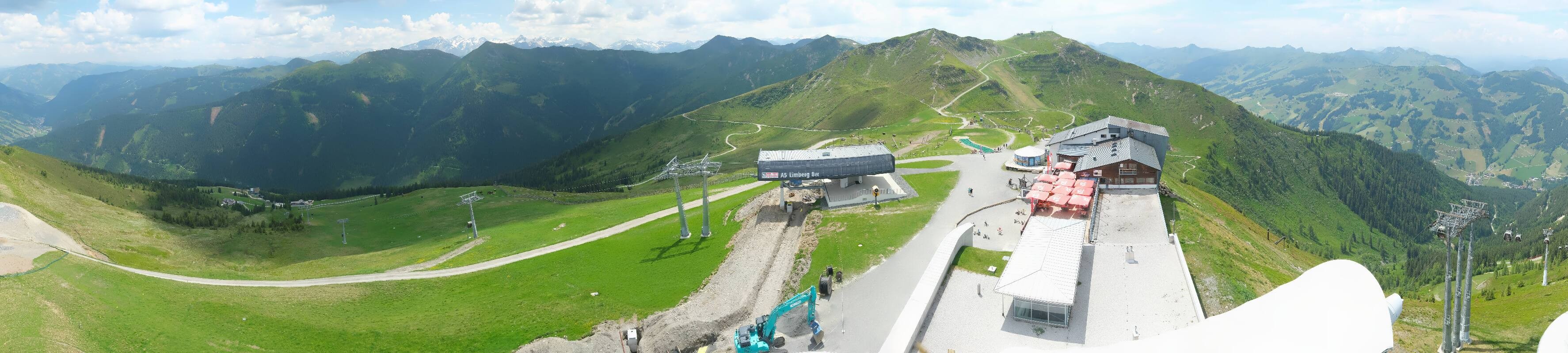 Archiv Foto Webcam Schattberg Ost bei Saalbach