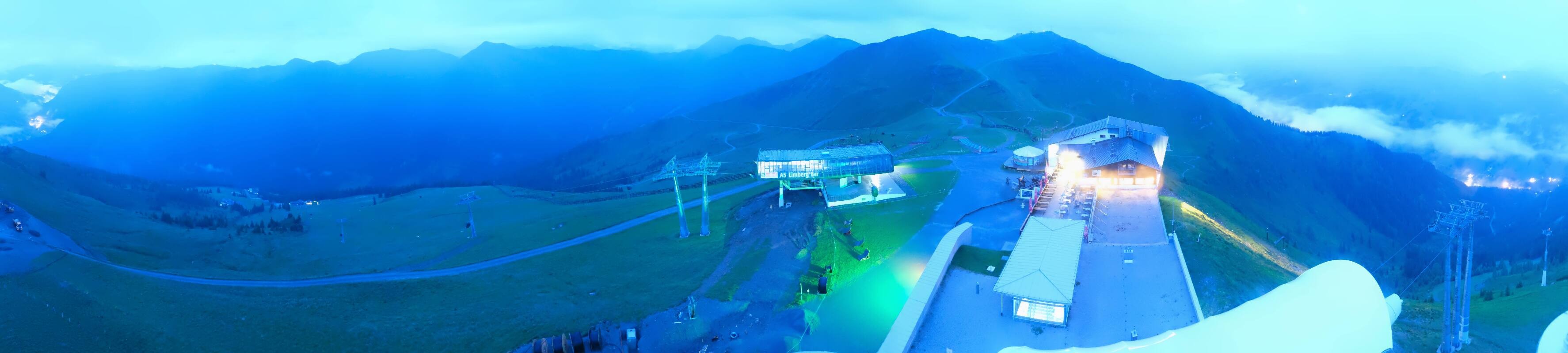 Archiv Foto Webcam Schattberg Ost bei Saalbach