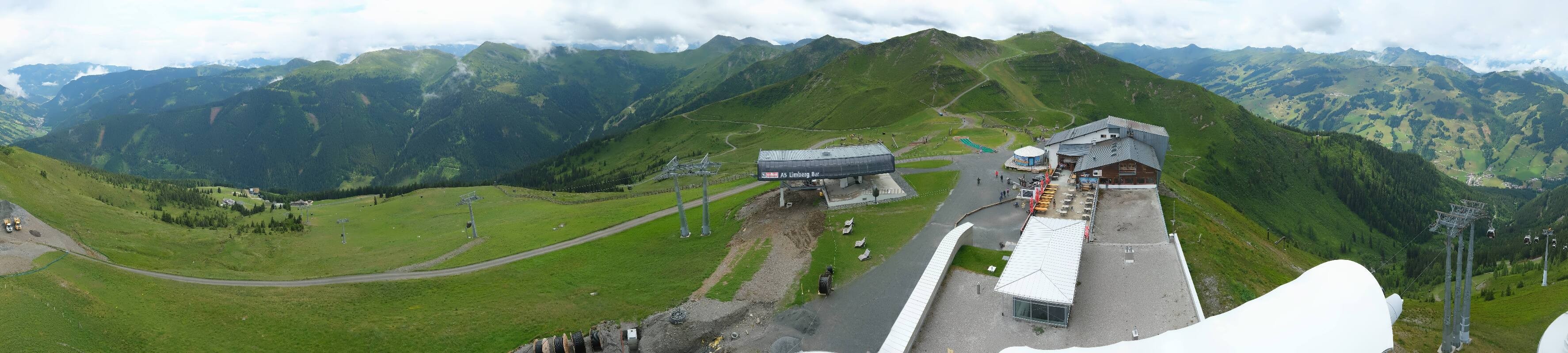 Archiv Foto Webcam Schattberg Ost bei Saalbach