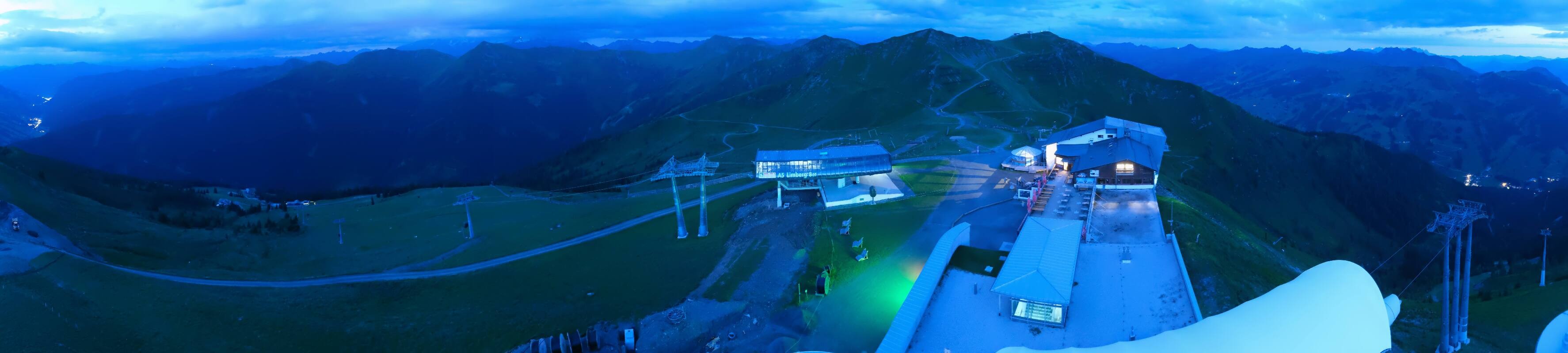 Archiv Foto Webcam Schattberg Ost bei Saalbach
