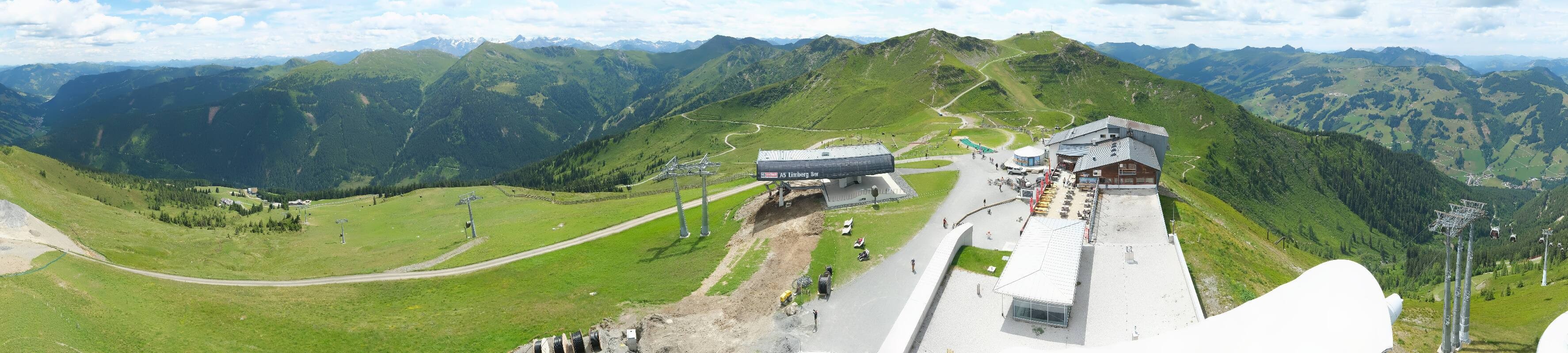 Archiv Foto Webcam Schattberg Ost bei Saalbach