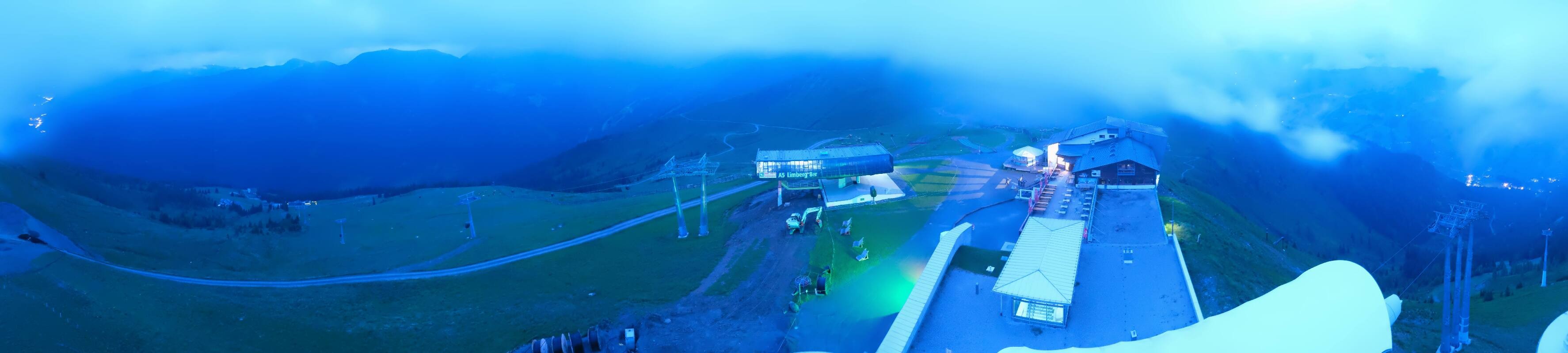 Archiv Foto Webcam Schattberg Ost bei Saalbach