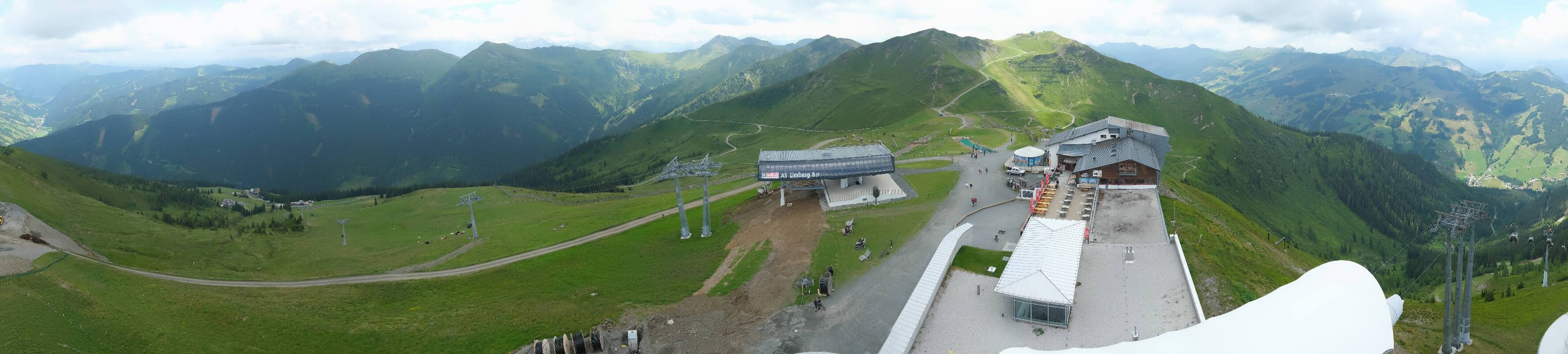 Archiv Foto Webcam Schattberg Ost bei Saalbach