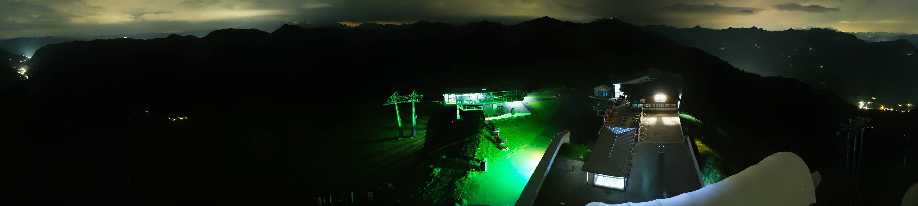 Archiv Foto Webcam Schattberg Ost bei Saalbach