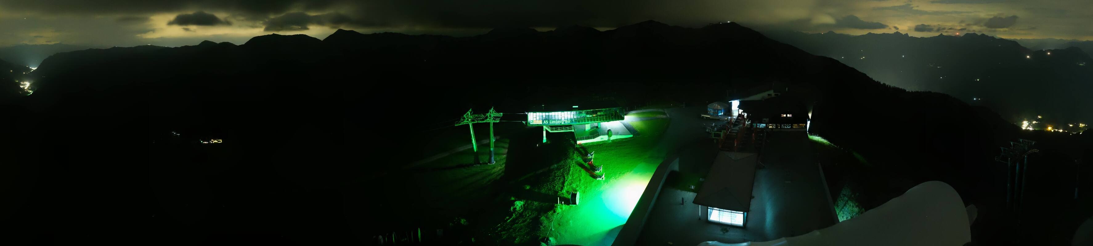 Archiv Foto Webcam Schattberg Ost bei Saalbach